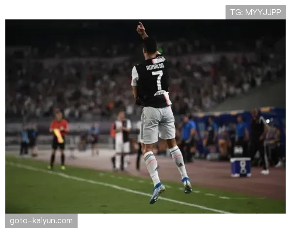 奥尔特加点球扑救准备，门将新援十二码判断能力获数据支持